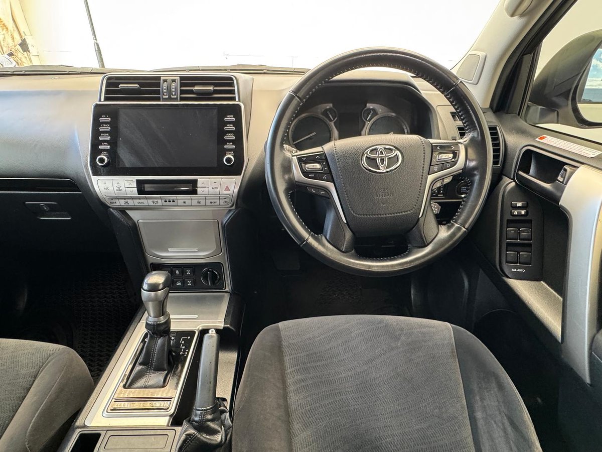 2023 Toyota Landcruiser Prado GXL GDJ150R 4X4 Dual Range image 8