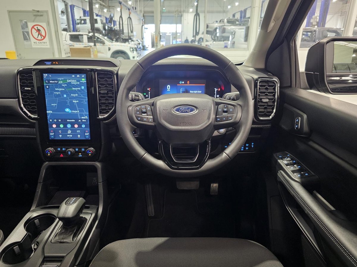 2025 Ford Ranger XLT MY26.00 4X4 Dual Range image 13