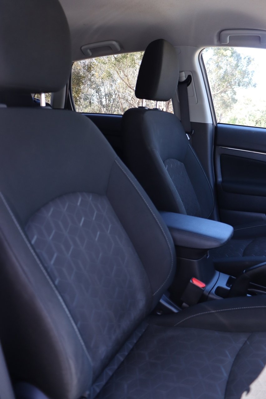 2023 Mitsubishi ASX ES XD MY23 image 8