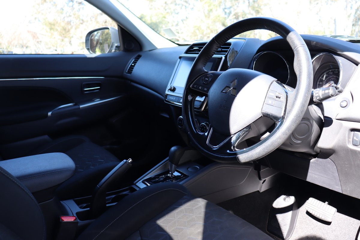 2023 Mitsubishi ASX ES XD MY23 image 9