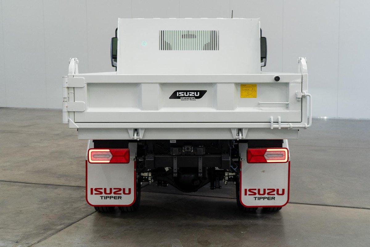 2026 Isuzu N Series NKR 62/45-150 MT D25 Tipper image 6
