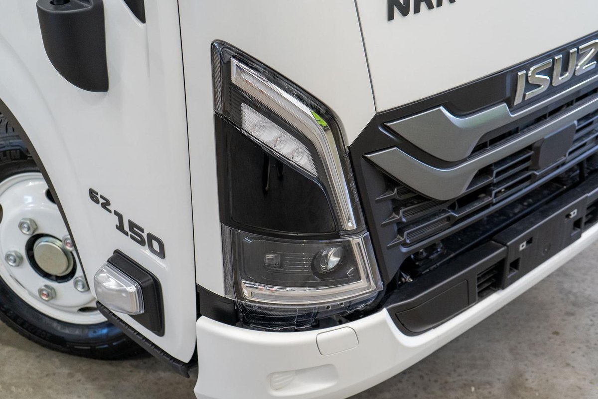 2026 Isuzu N Series NKR 62/45-150 MT D25 Tipper image 18