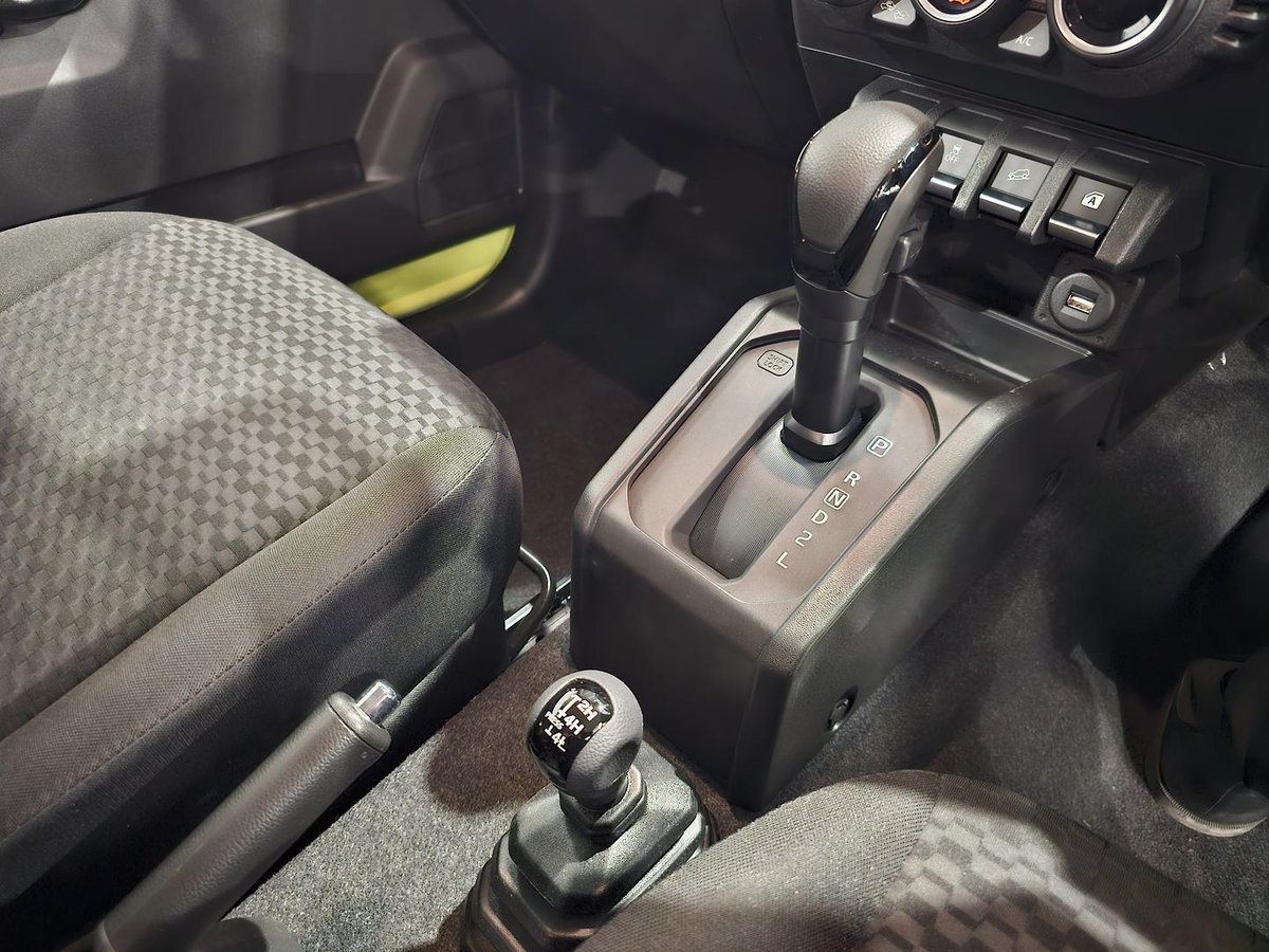 2024 Suzuki Jimny GLX GJ 4X4 Dual Range image 25