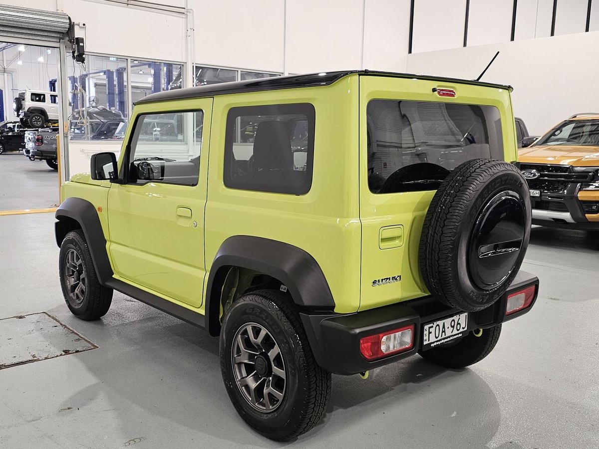 2024 Suzuki Jimny GLX GJ 4X4 Dual Range image 9