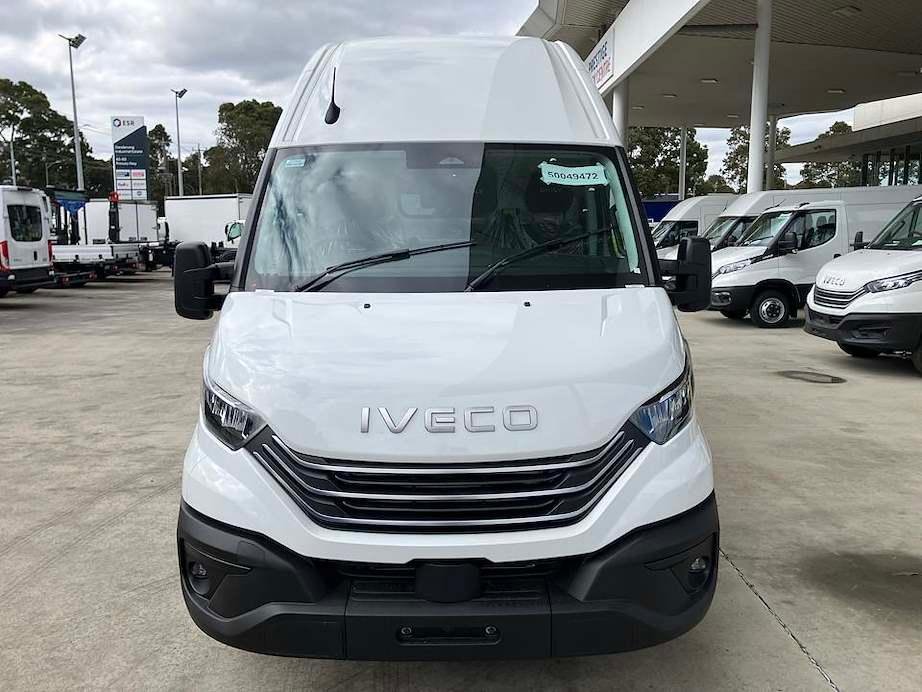 2026 Iveco Daily 50C18V image 7