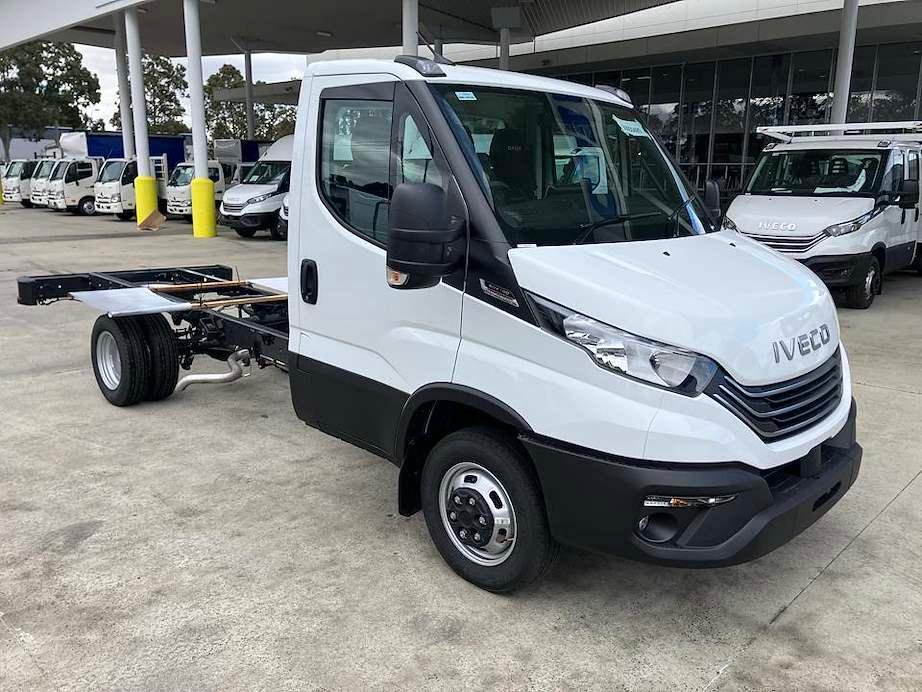 2026 Iveco Daily 50C18 image 5