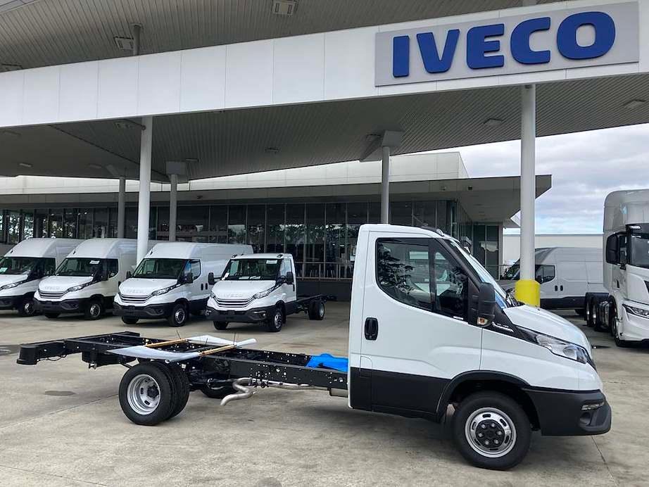 2026 Iveco Daily 50C18 image 14