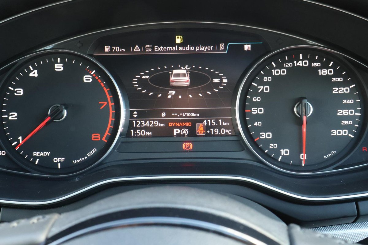 2017 Audi A4 sport B9 MY17 image 11