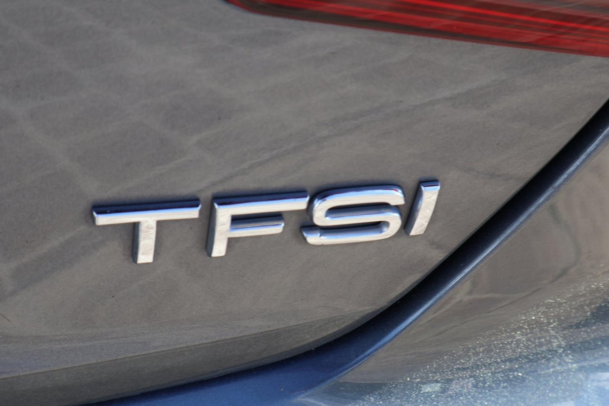 2017 Audi A4 sport B9 MY17 image 28