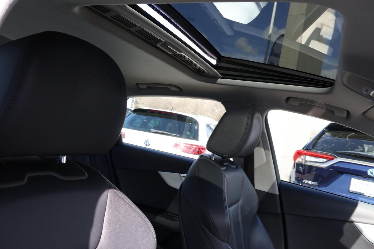 2017 Audi A4 sport B9 MY17 image 8