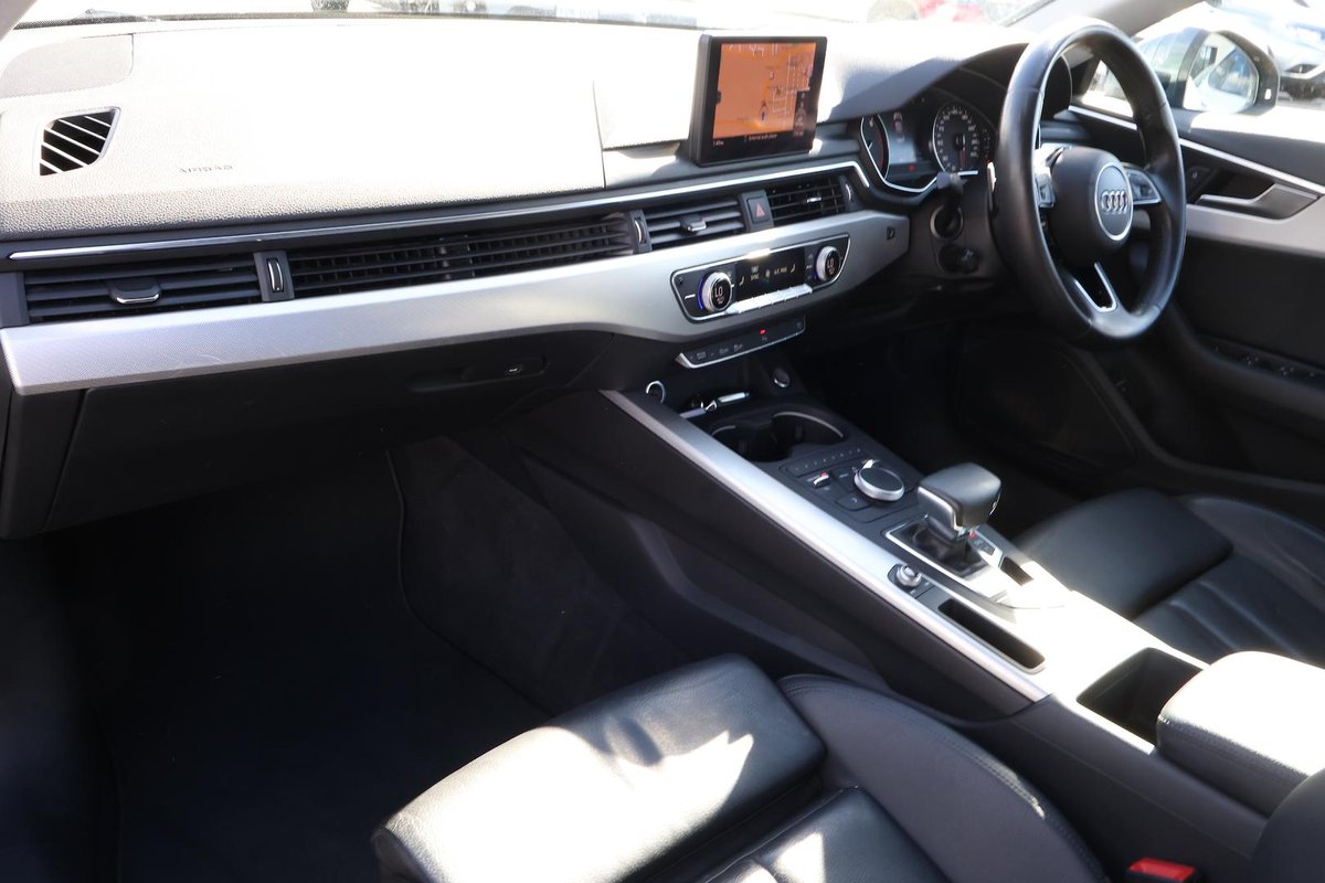 2017 Audi A4 sport B9 MY17 image 23