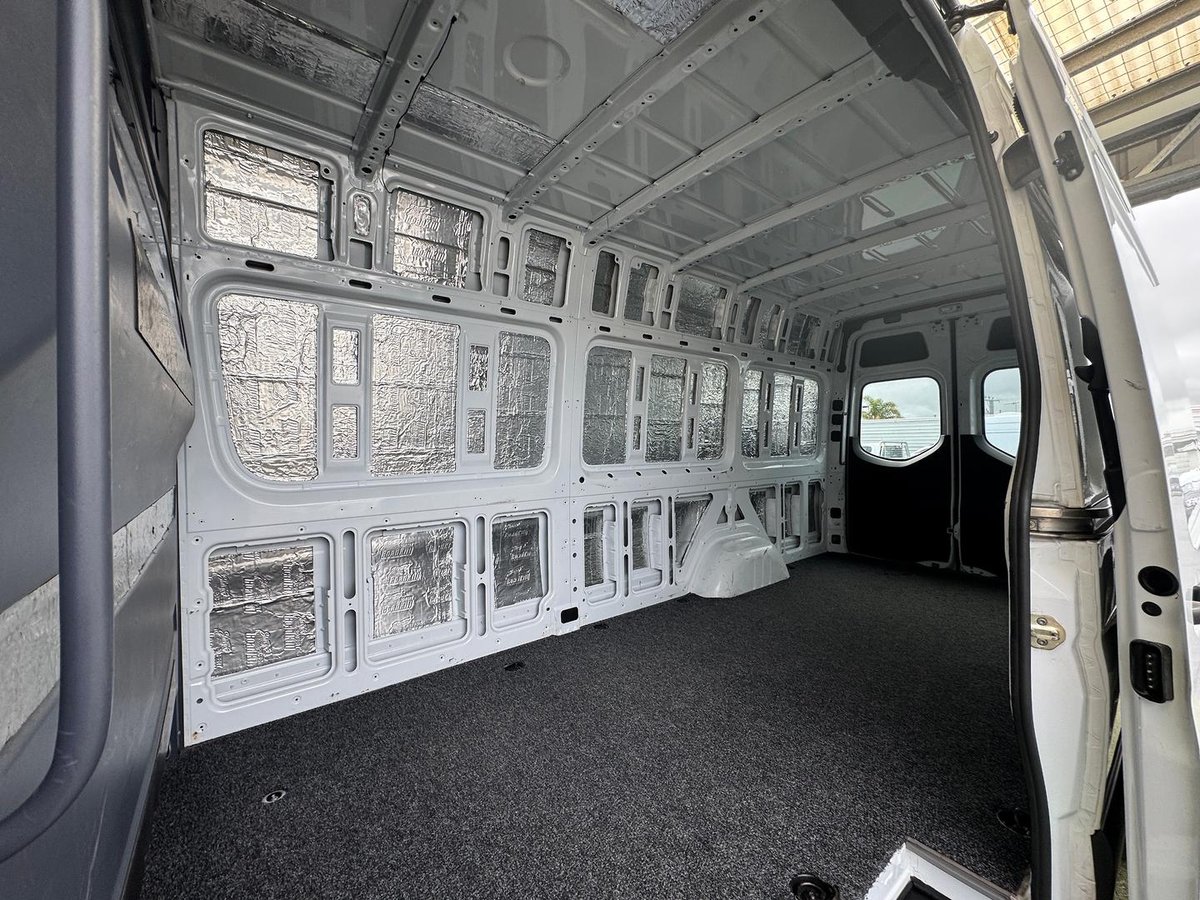 2021 Mercedes-Benz Sprinter 314CDI VS30 image 21