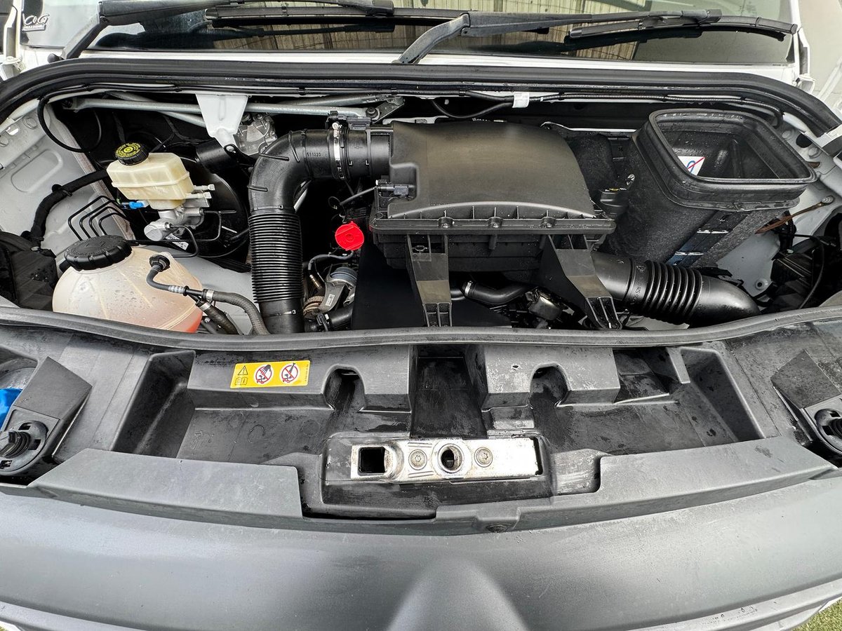 2021 Mercedes-Benz Sprinter 314CDI VS30 image 26
