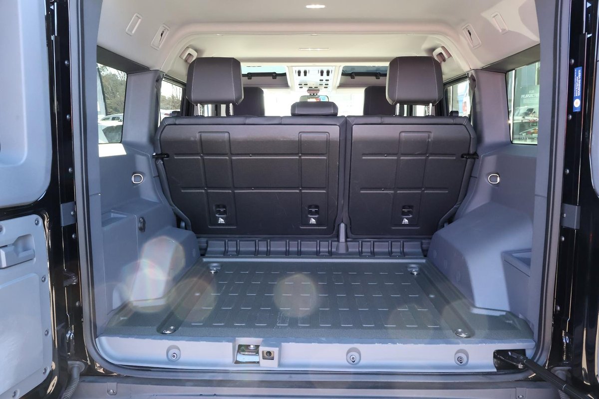 2025 INEOS Grenadier Station Wagon Fieldmaster Edition MY25 4X4 Dual Range image 31