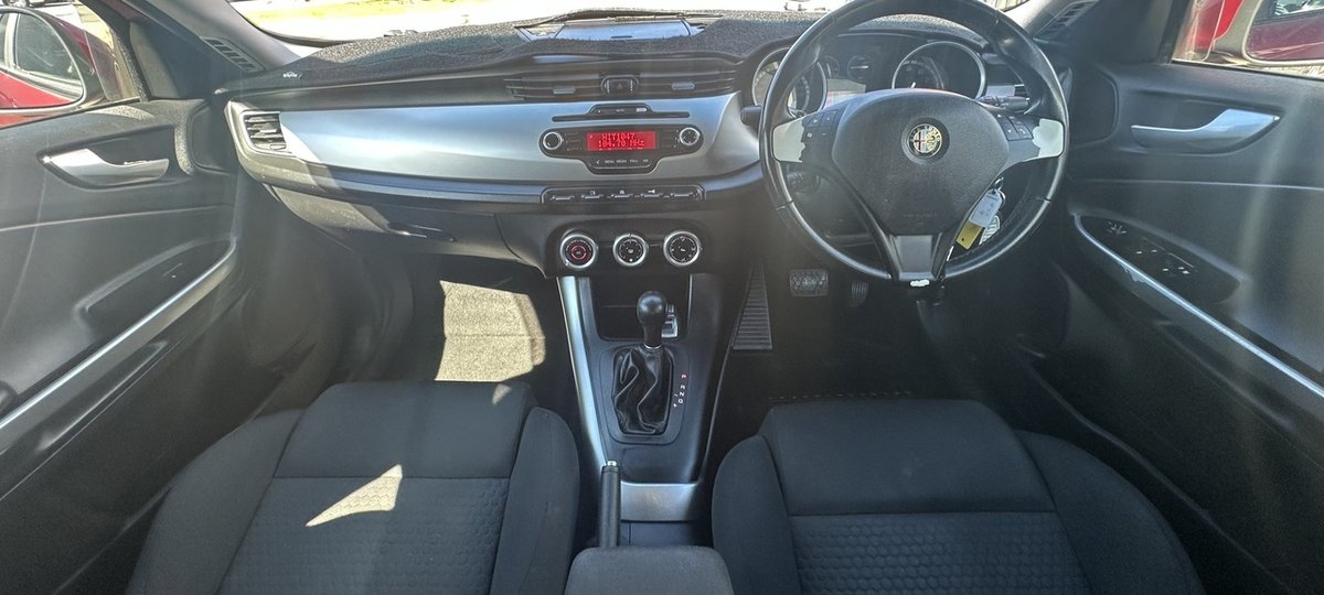 2013 Alfa Romeo Giulietta Progression Series 0 MY13 image 13