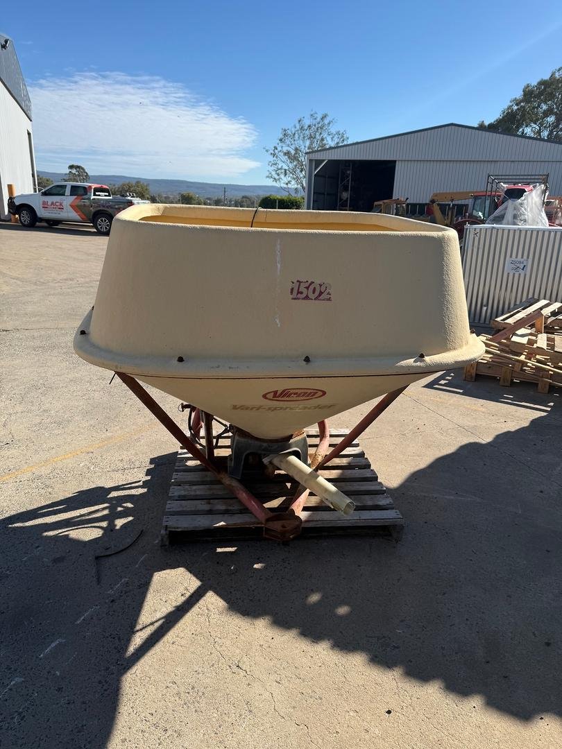 Vicon 1502 image 3
