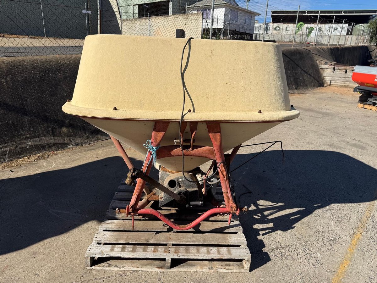 Vicon 1502 image 2
