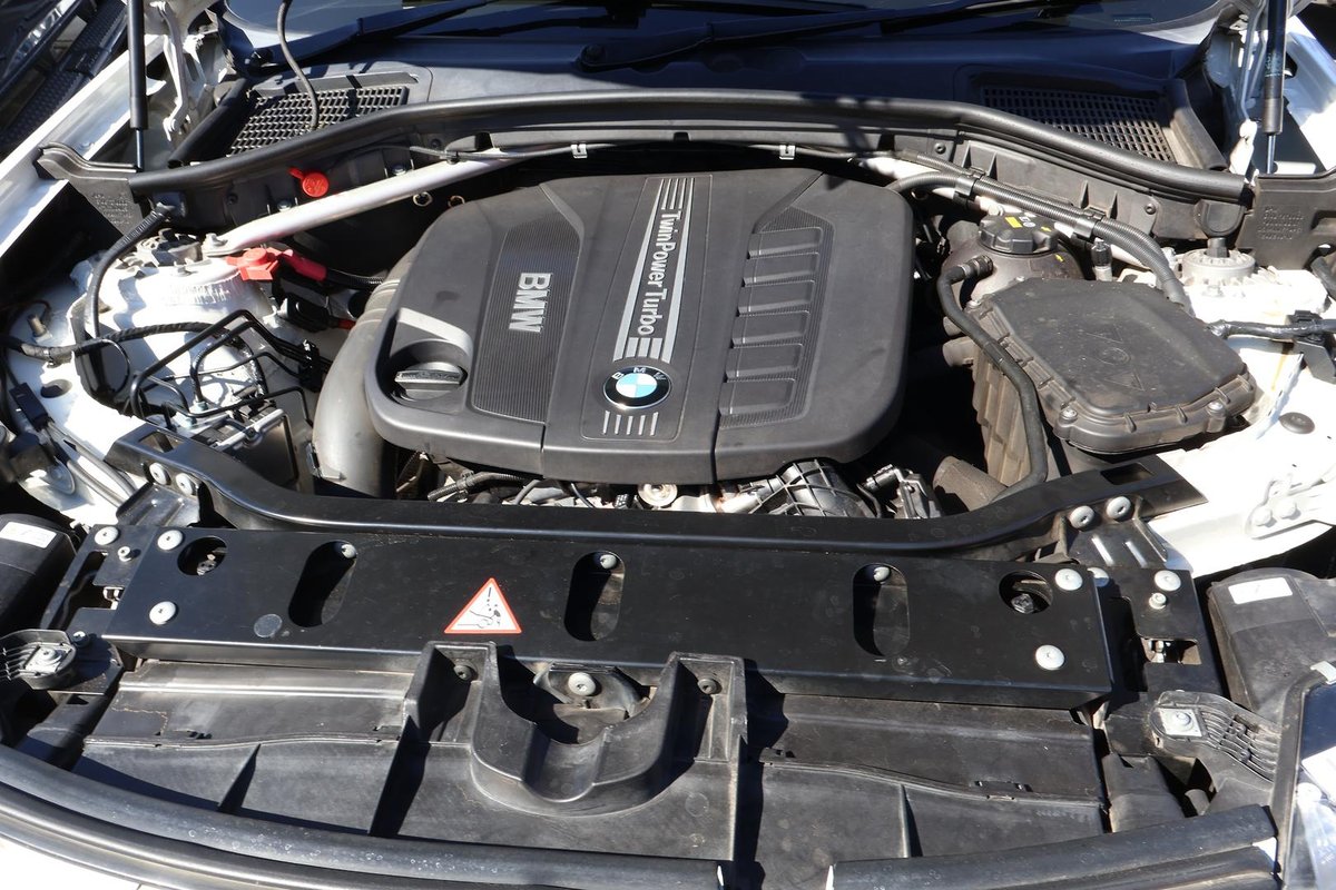 2015 BMW X4 xDrive30d F26 4X4 Constant image 33