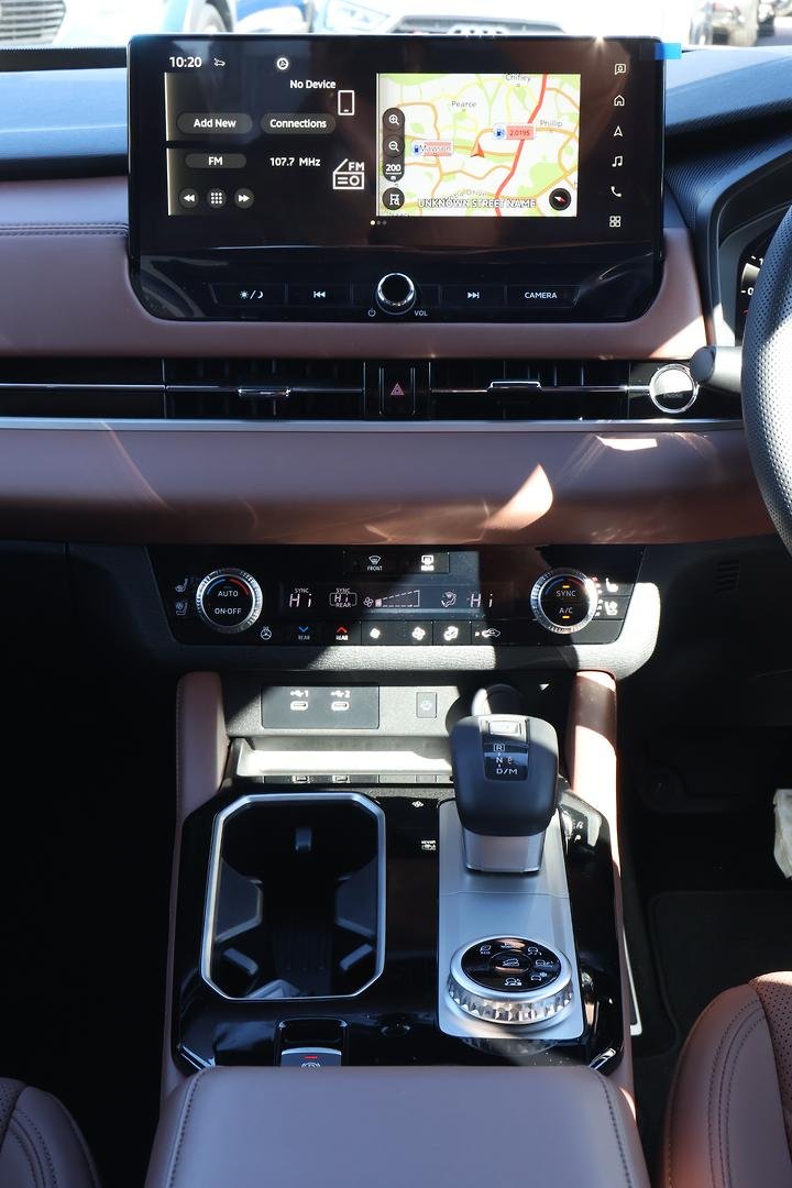 2025 Mitsubishi Outlander Exceed Tourer ZM MY25 AWD image 17