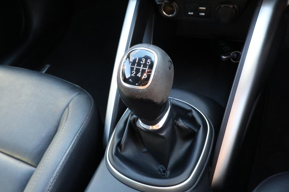 2015 Hyundai Veloster FS4 Series II image 22