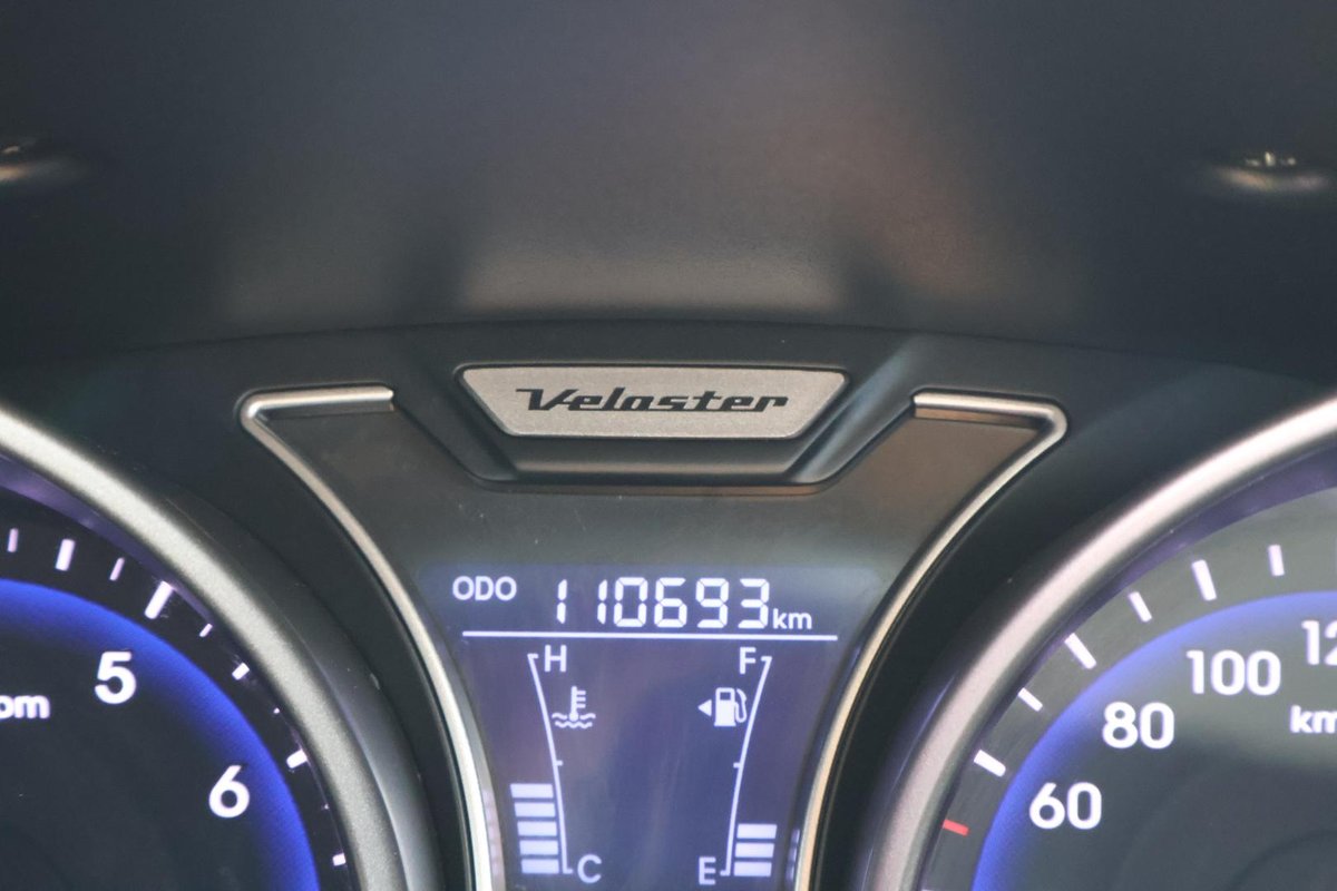 2015 Hyundai Veloster FS4 Series II image 16