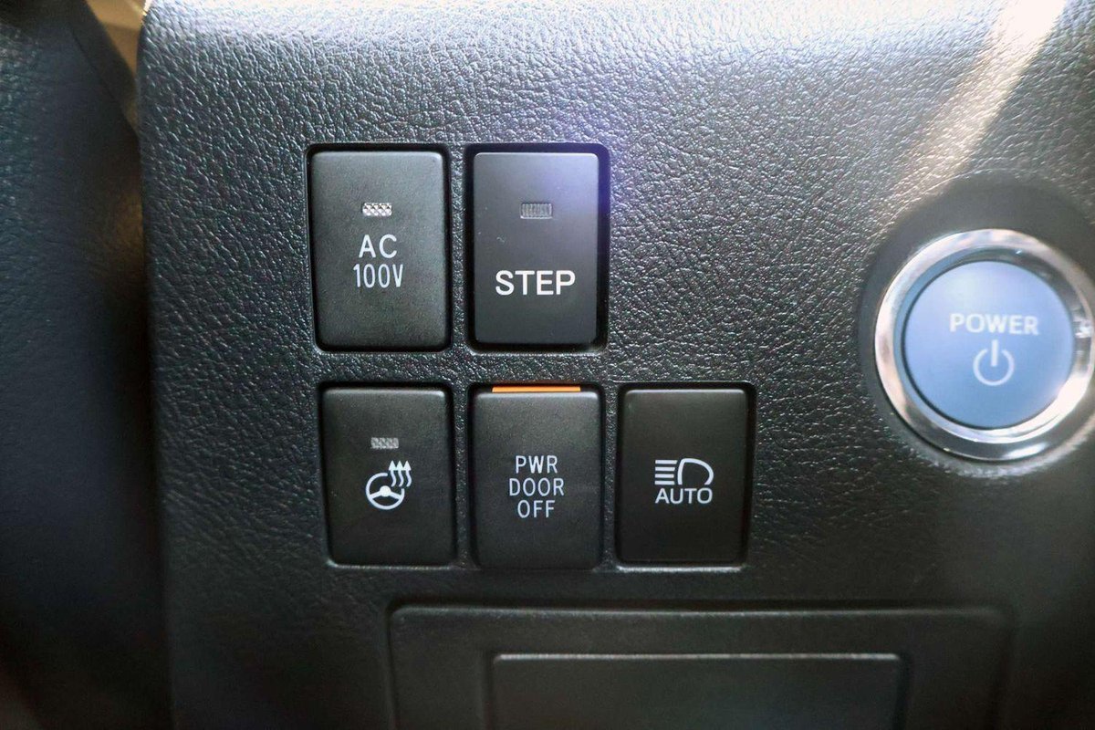 2022 Toyota Alphard G F Package AYH30W image 30