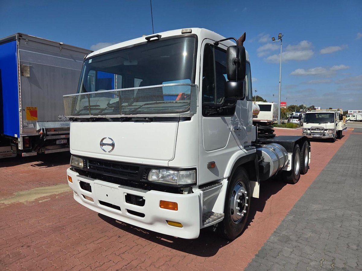 1999 Hino Fs Ranger 50 6X4 Prime Mover image 12