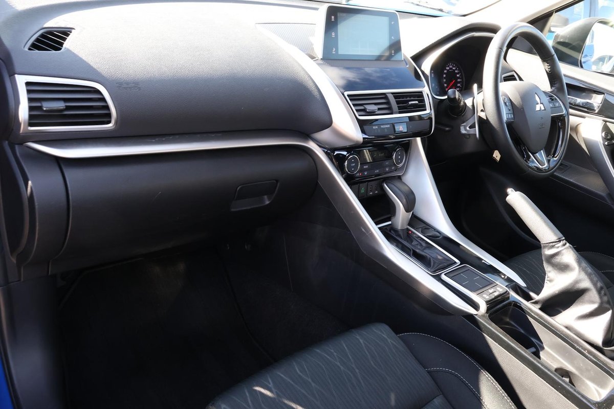 2018 Mitsubishi Eclipse Cross ES YA MY18 image 22