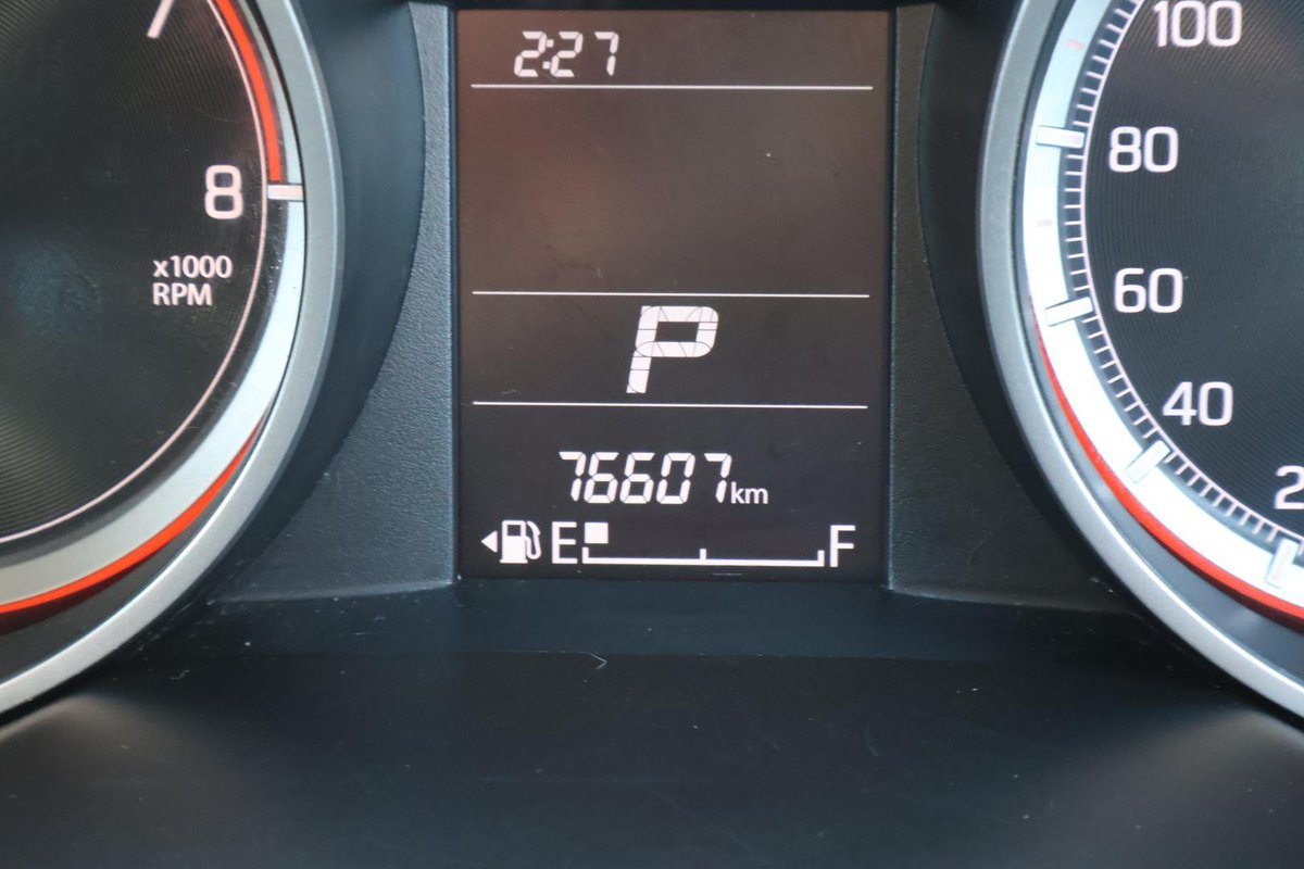 2017 Suzuki Swift GL Navigator AZ image 14