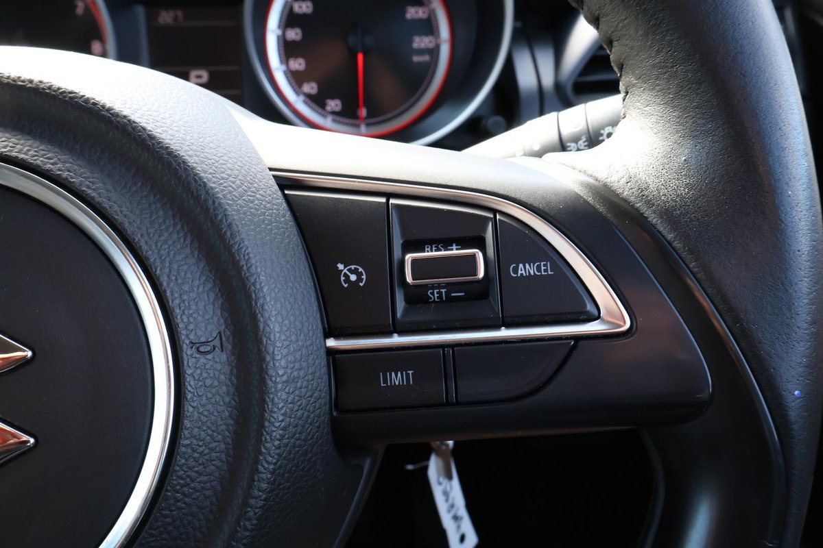 2017 Suzuki Swift GL Navigator AZ image 12
