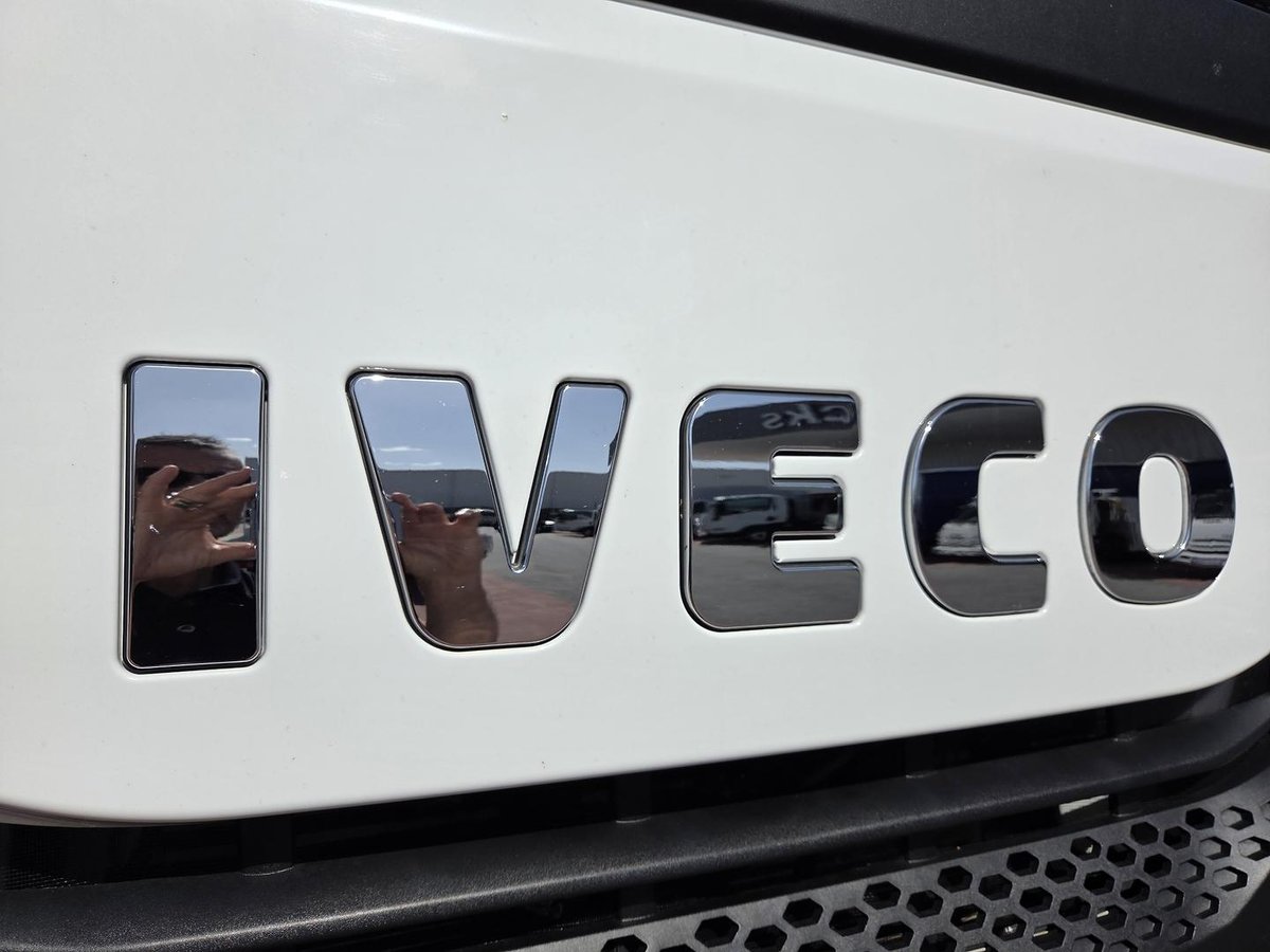 2023 Iveco T-Way image 16