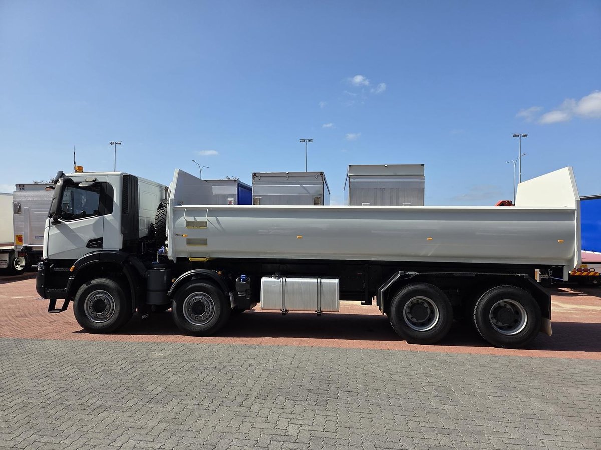 2023 Iveco T-Way image 3