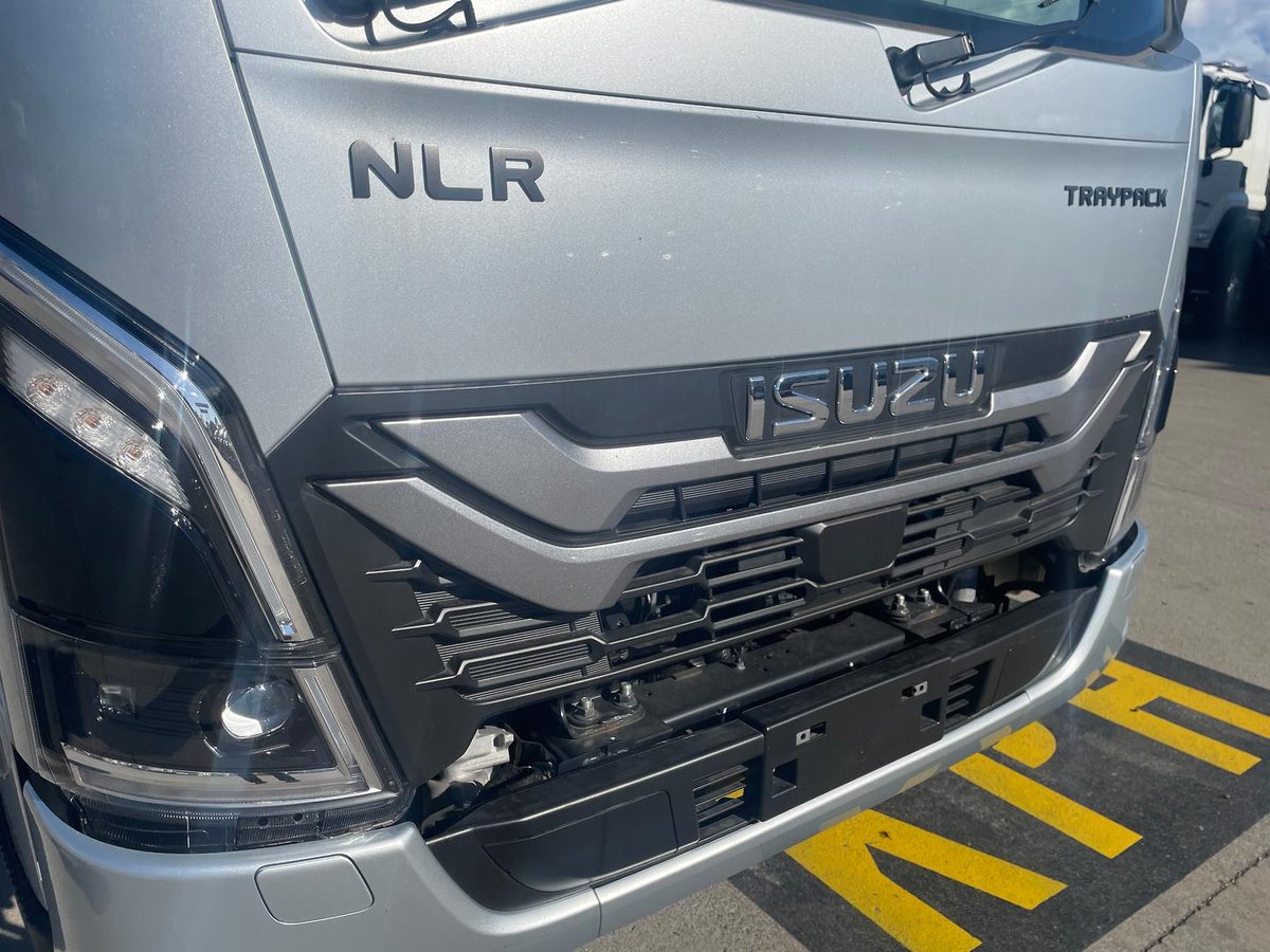 2026 Isuzu N Series image 13