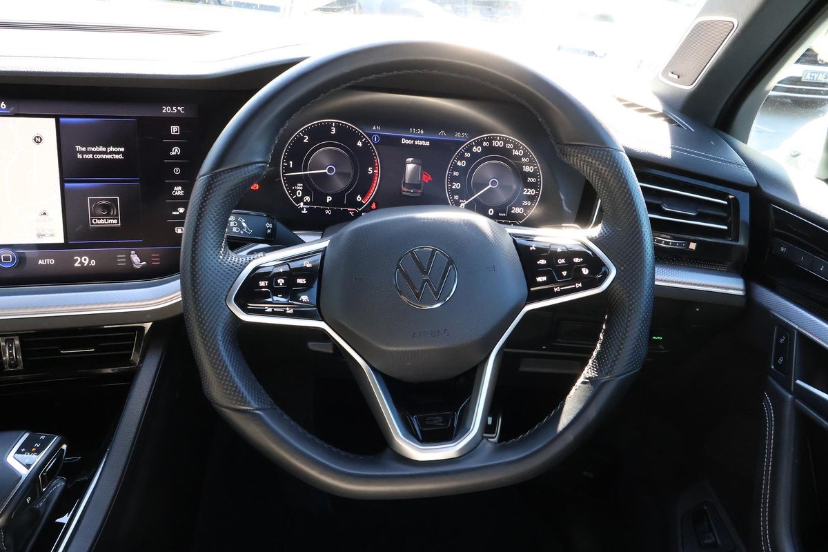 2022 Volkswagen Touareg 210TDI R-Line CR MY22 Four Wheel Drive image 11