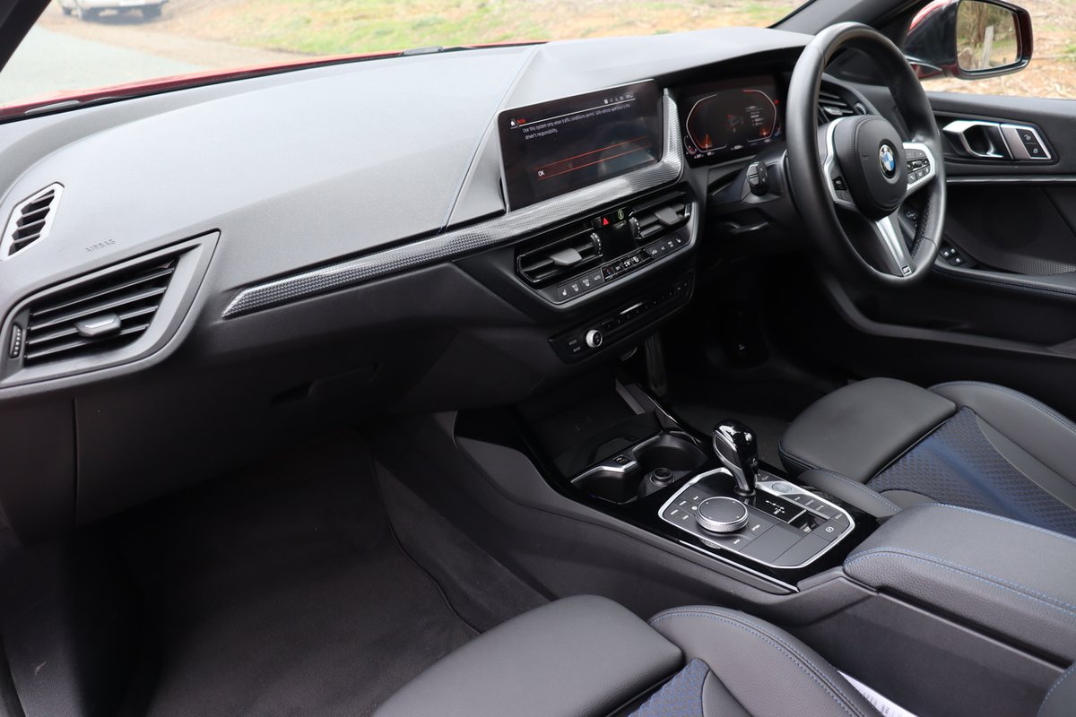 2022 BMW 1 Series 118i Sport Collection F40 image 29