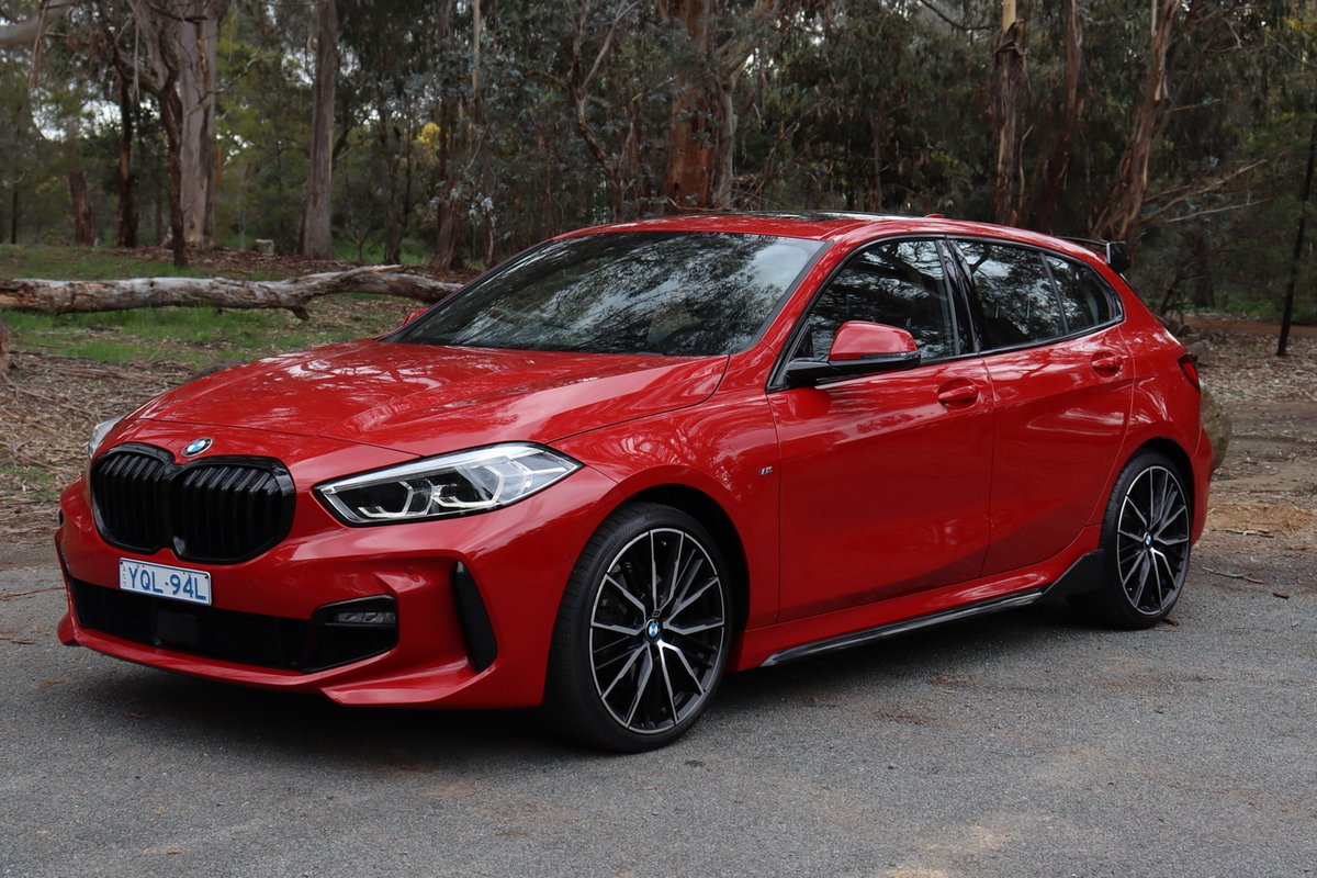 2022 BMW 1 Series 118i Sport Collection F40 image 7