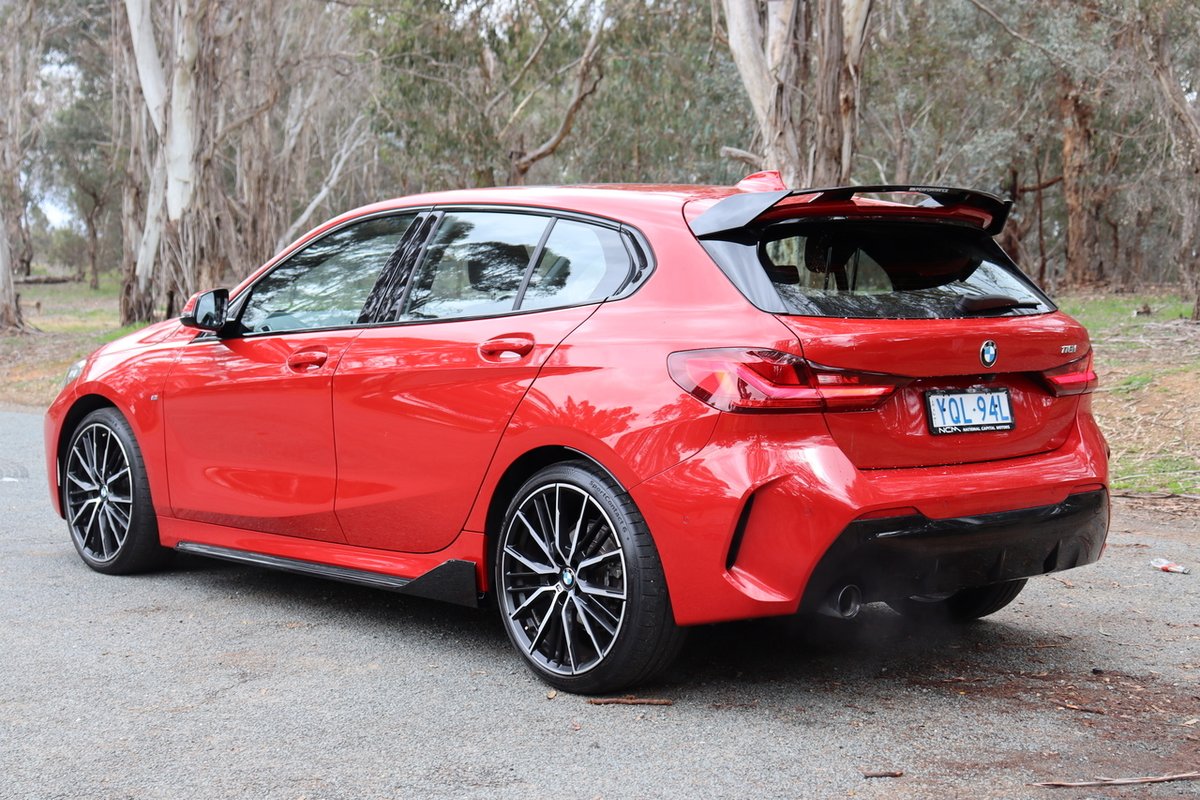 2022 BMW 1 Series 118i Sport Collection F40 image 8