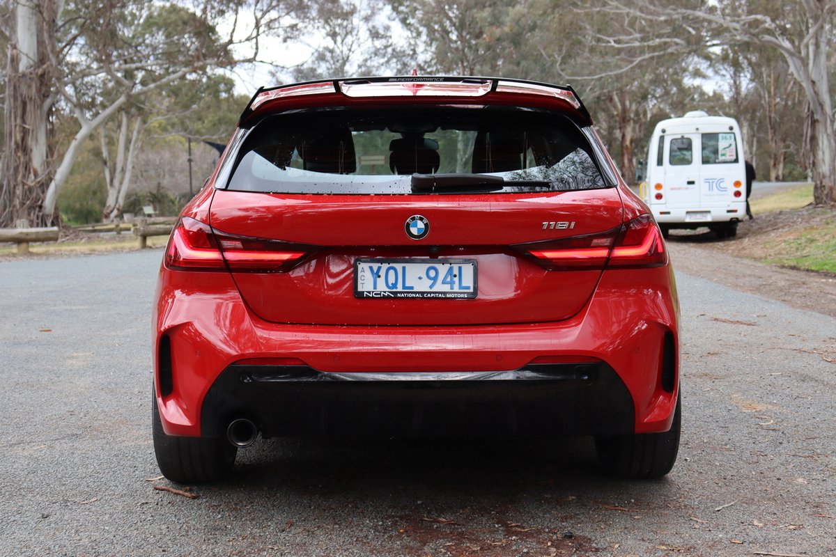2022 BMW 1 Series 118i Sport Collection F40 image 9
