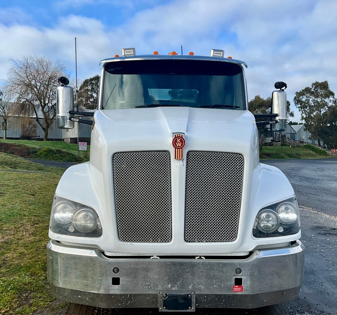 2022 Kenworth T410 image 29
