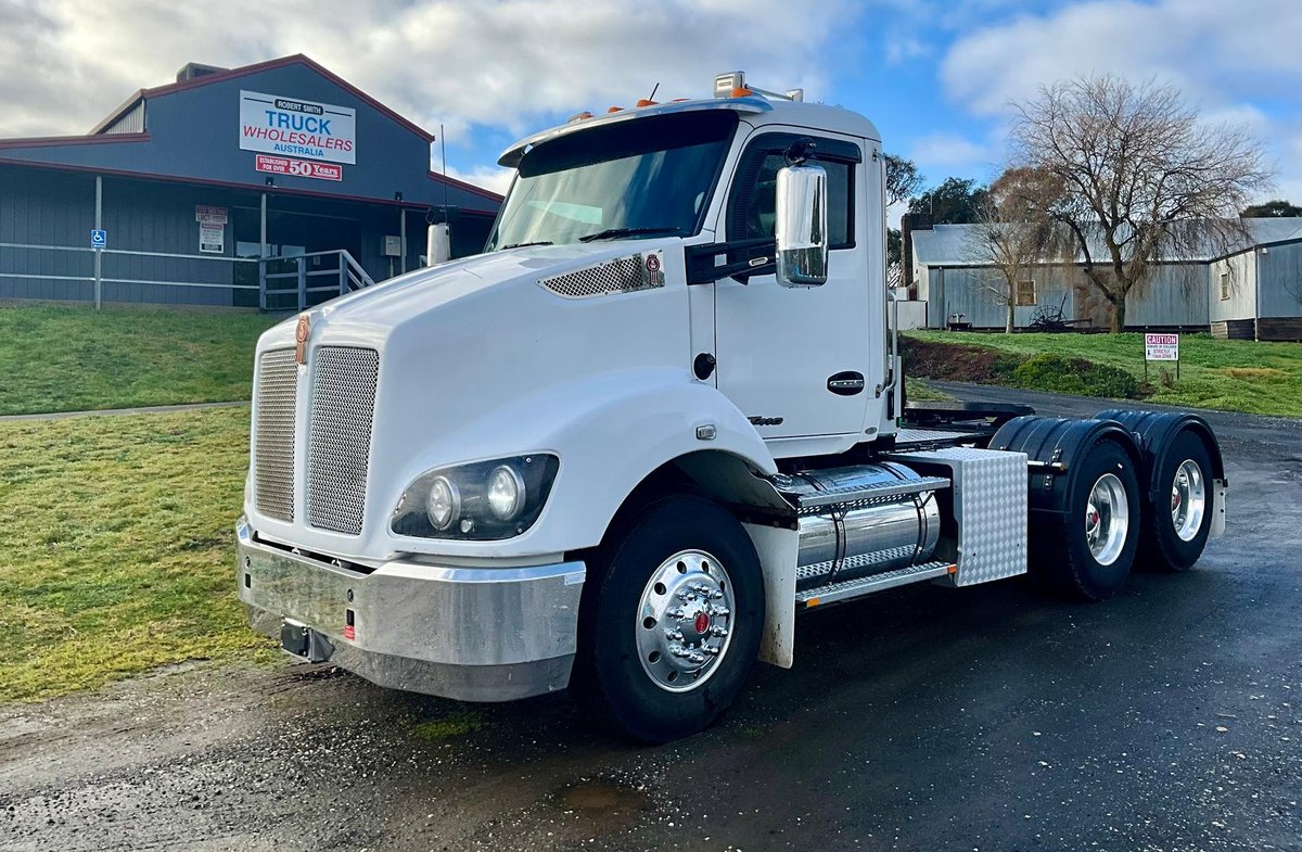 2022 Kenworth T410 image 5