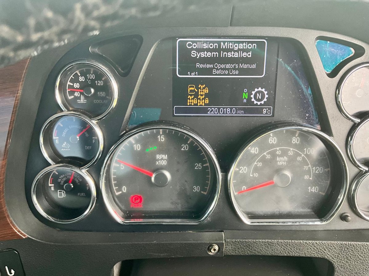 2022 Kenworth T410 image 12