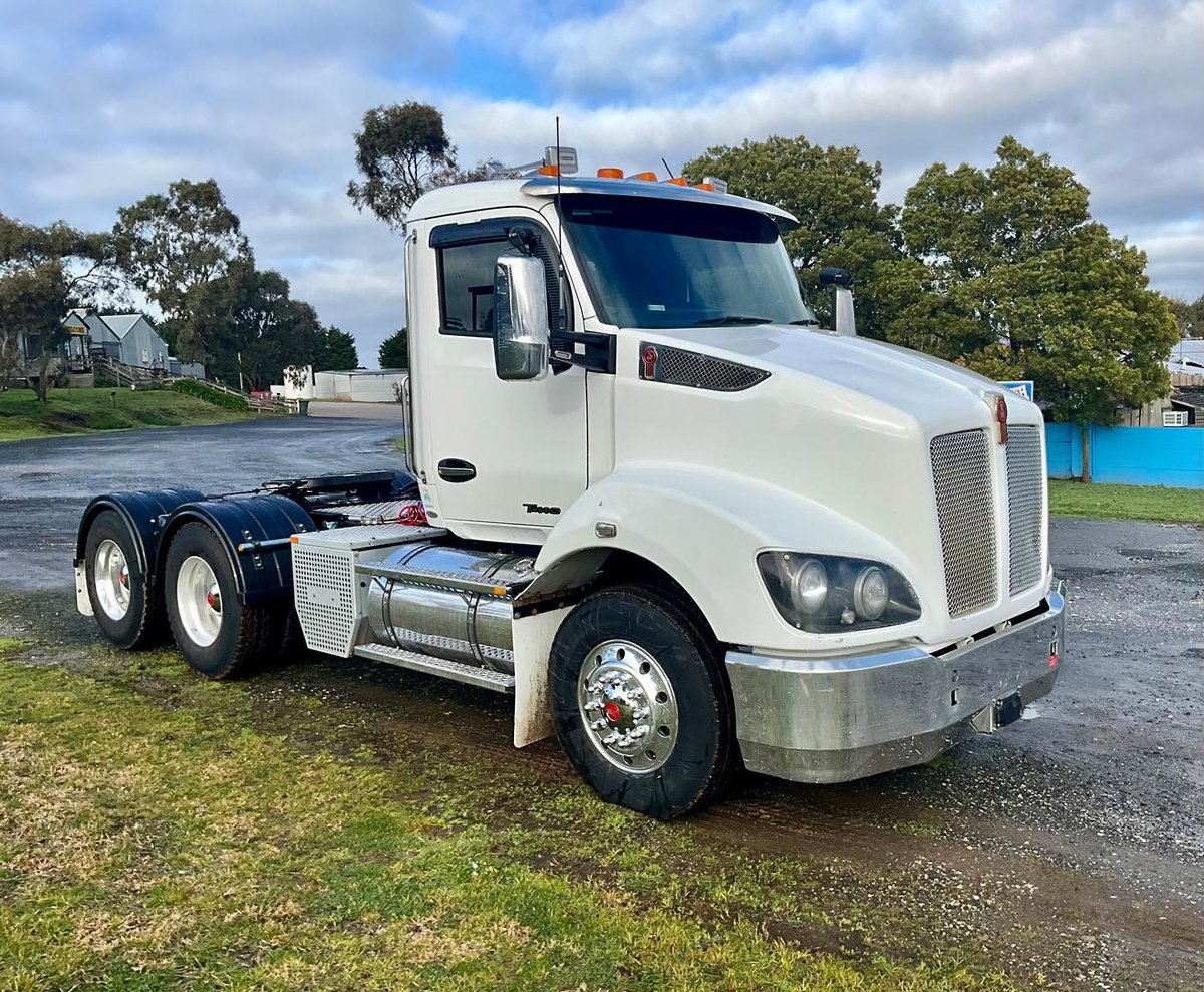 2022 Kenworth T410 image 6