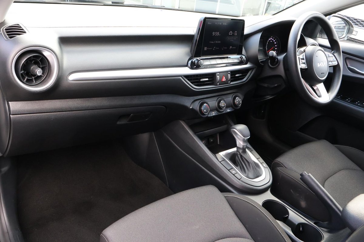 2024 Kia Cerato S BD MY24 image 22