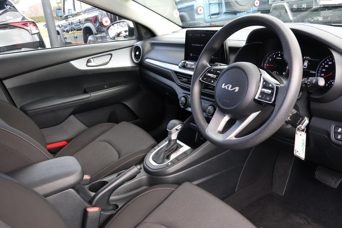 2024 Kia Cerato S BD MY24 image 7