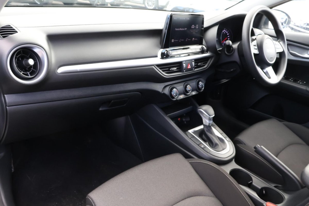 2024 Kia Cerato S BD MY24 image 22