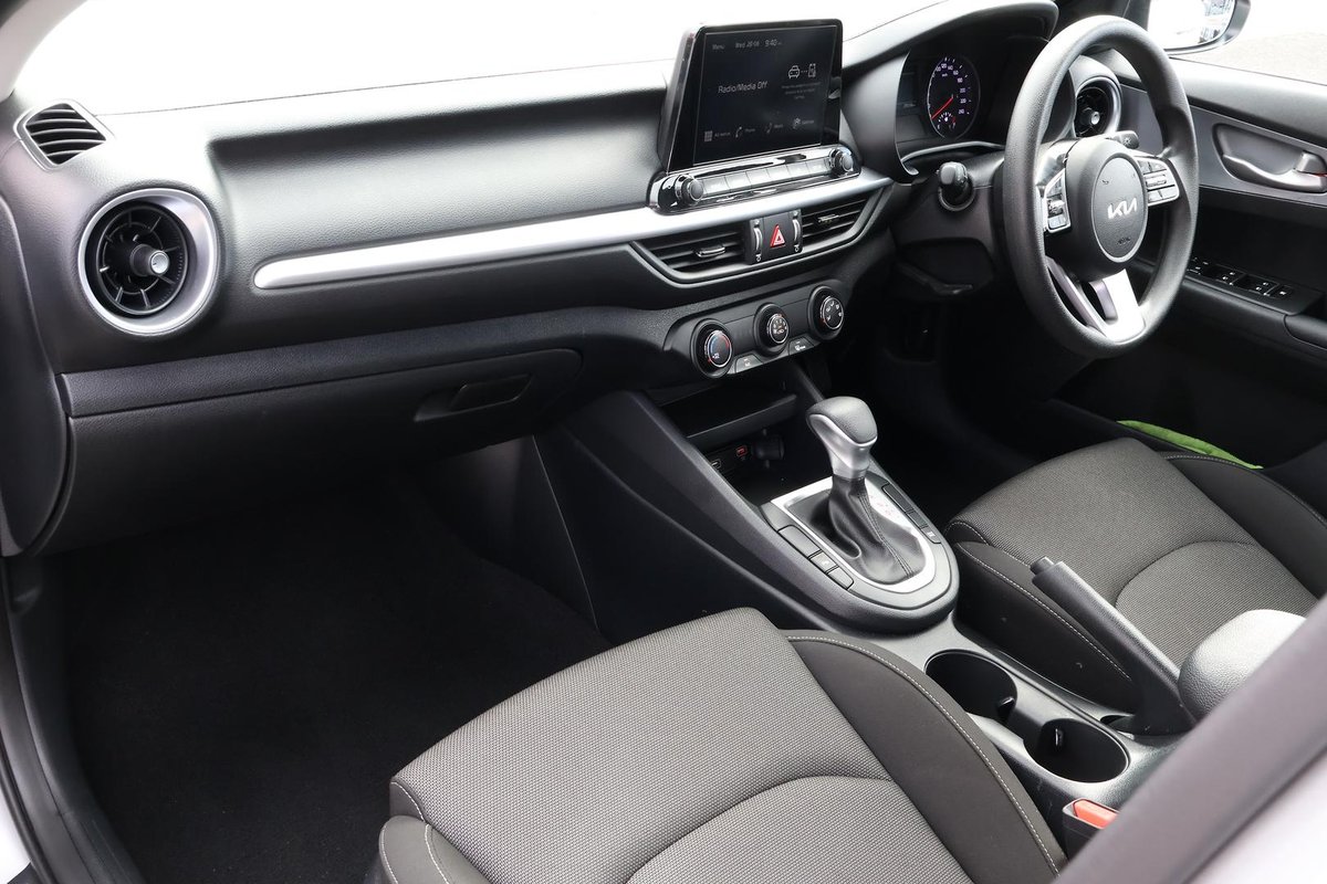 2024 Kia Cerato S BD MY24 image 22