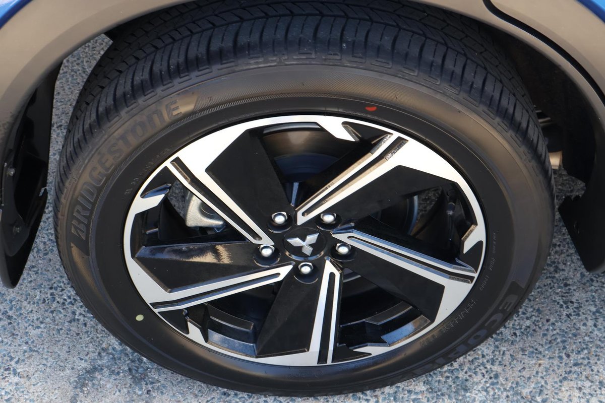 2023 Mitsubishi Eclipse Cross PHEV ES YB MY23 AWD image 26