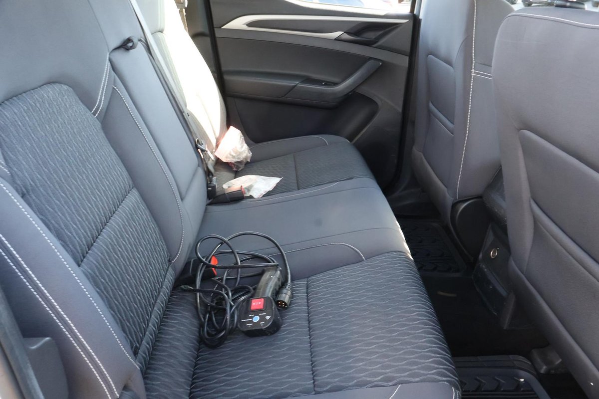 2020 LDV T60 PRO SK8C 4X4 Dual Range image 21
