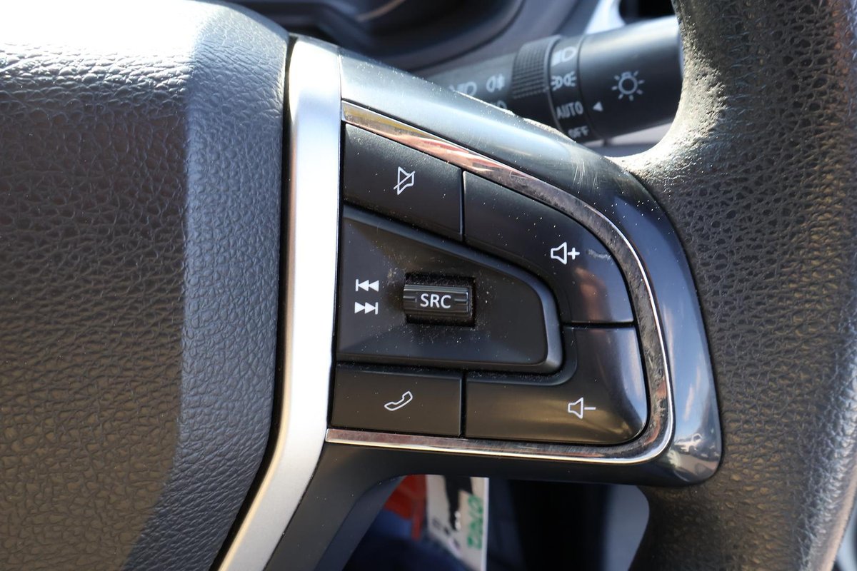 2020 LDV T60 PRO SK8C 4X4 Dual Range image 11