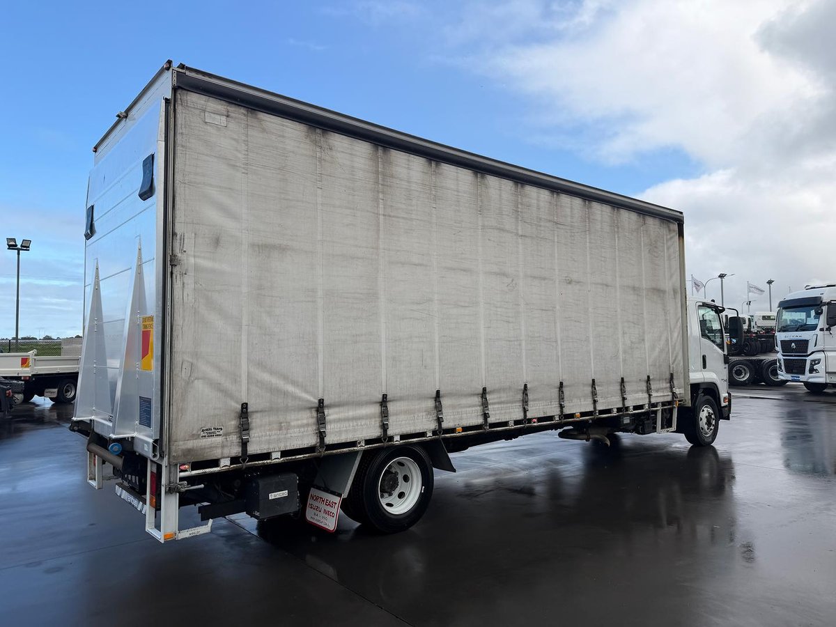 2017 Isuzu F Series FSR140/120-260 image 8
